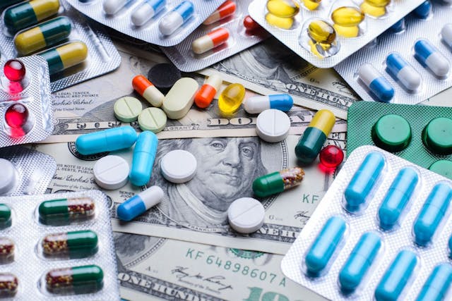 medicine prescription drug prices © Vitalii - stock.adobe.com