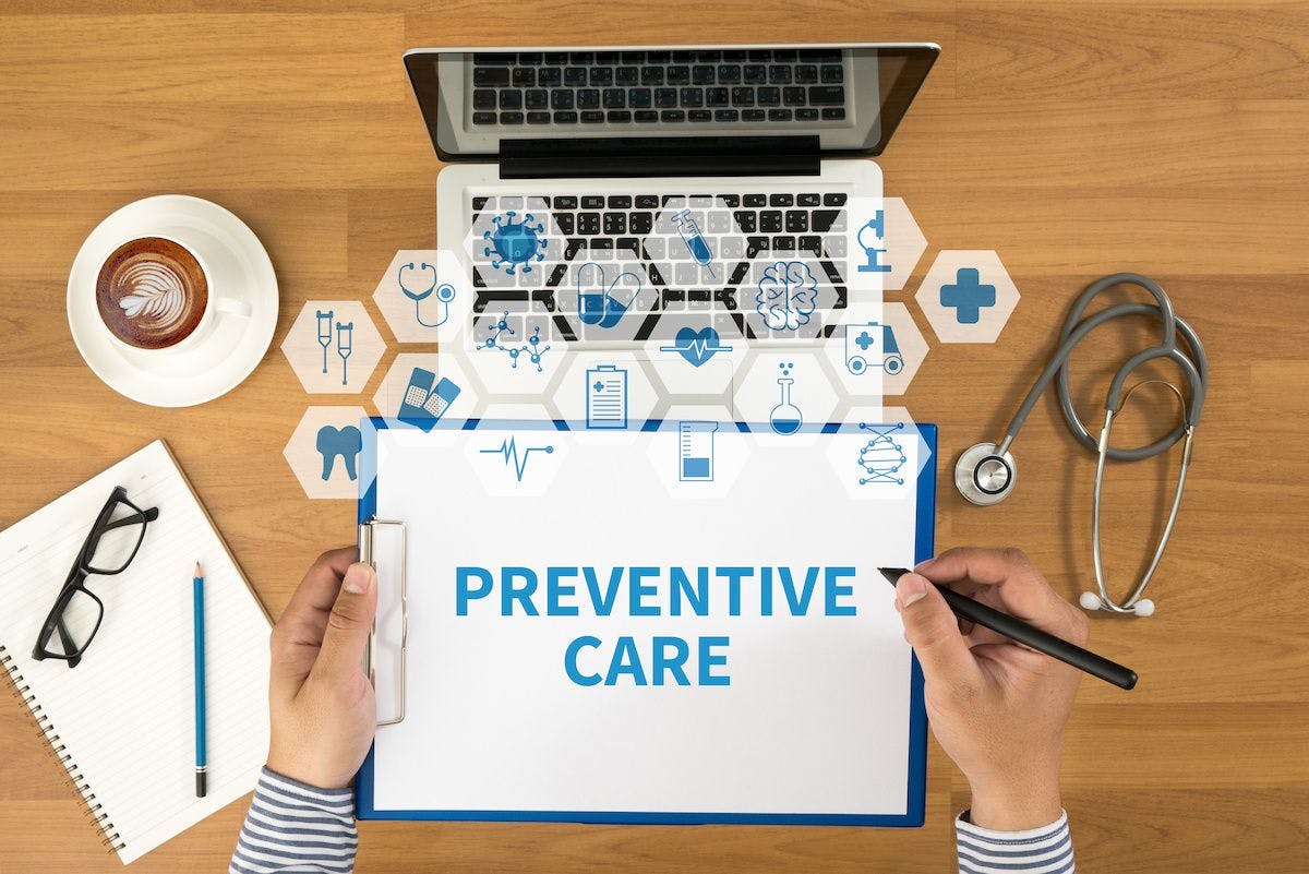 preventive care: © onephoto - stock.adobe.com