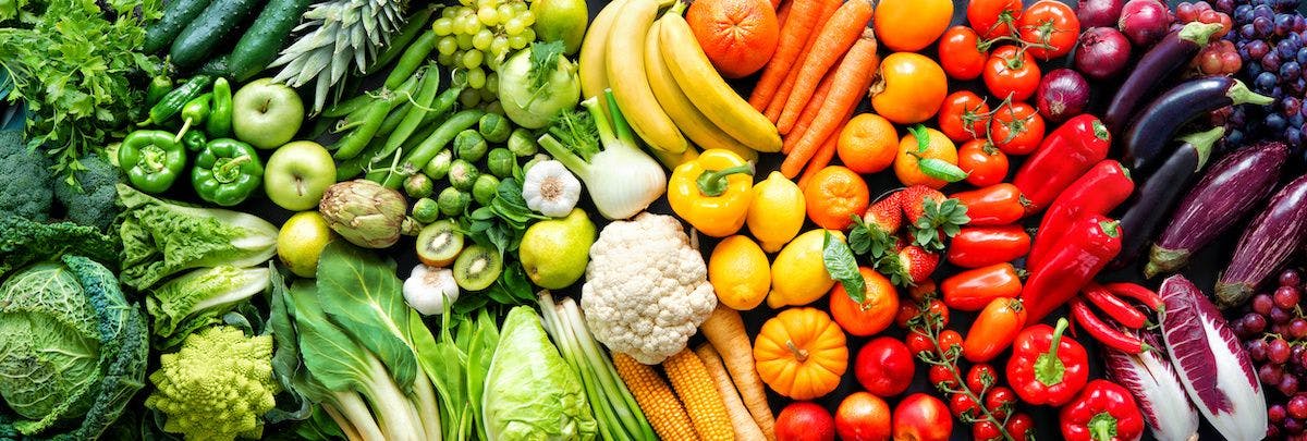 healthy foods rainbow colors: © Alexander Raths - stock.adobe.com