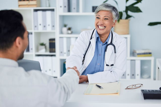 Recruiting hard-to-hire physicians: ©Nadia L - stock.adobe.com