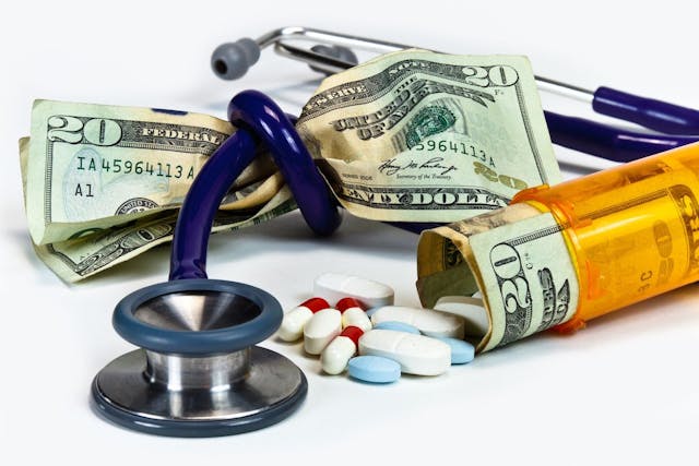 health care cost concept: © Scott Hales - stock.adobe.com