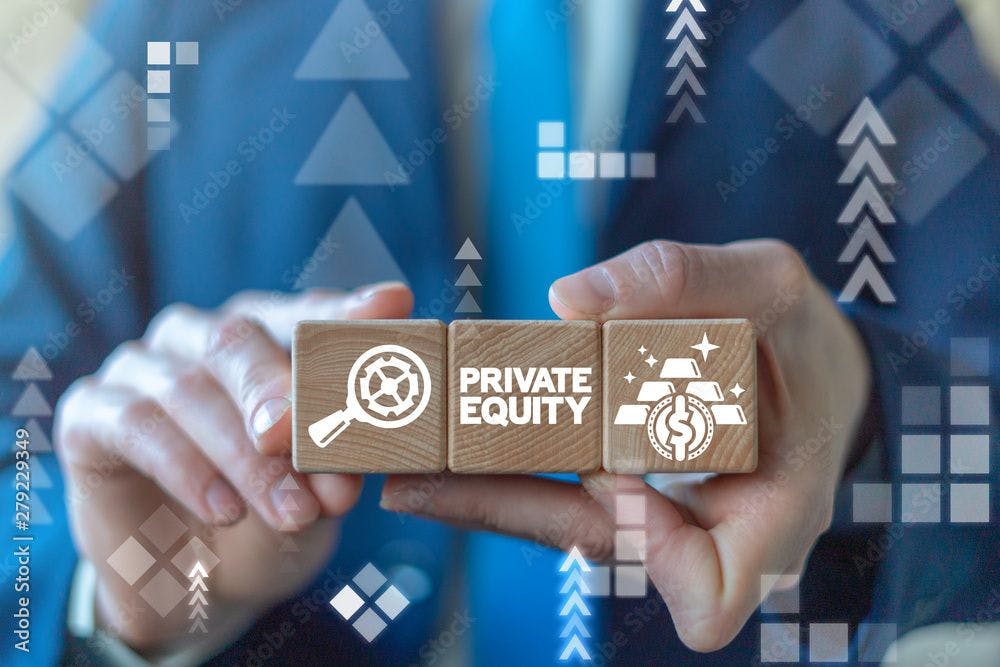 Blocks with 'private equity' text ©wladimir1804-stock.adobe.com