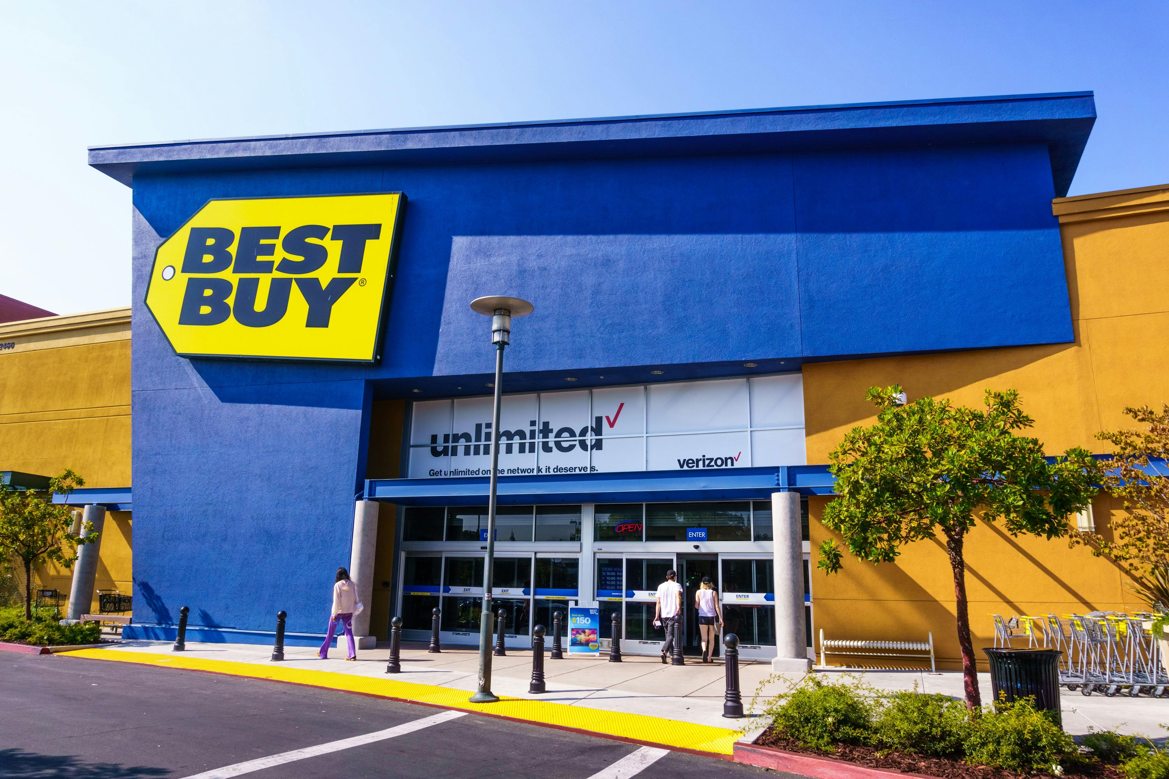 Best Buy expands its home care presence: ©Sundry Photography - stock.adobe.com