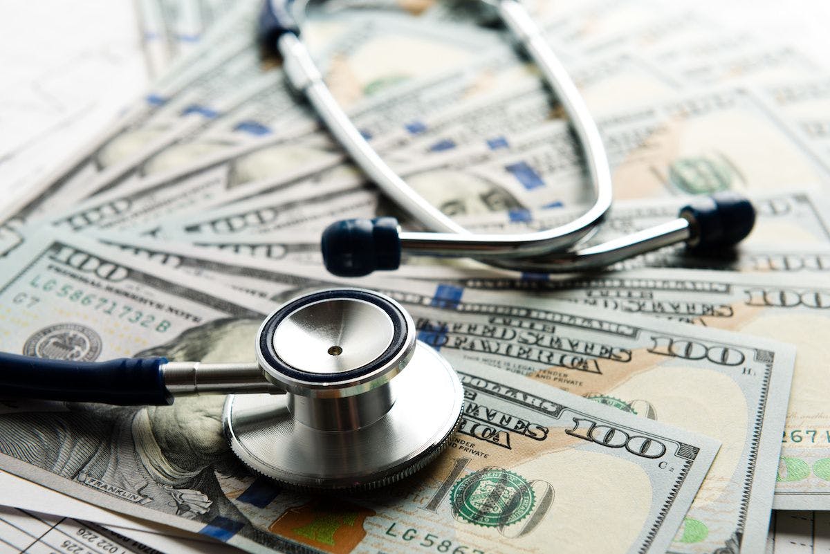 cost of health care: © Valeri Luzina - stock.adobe.com