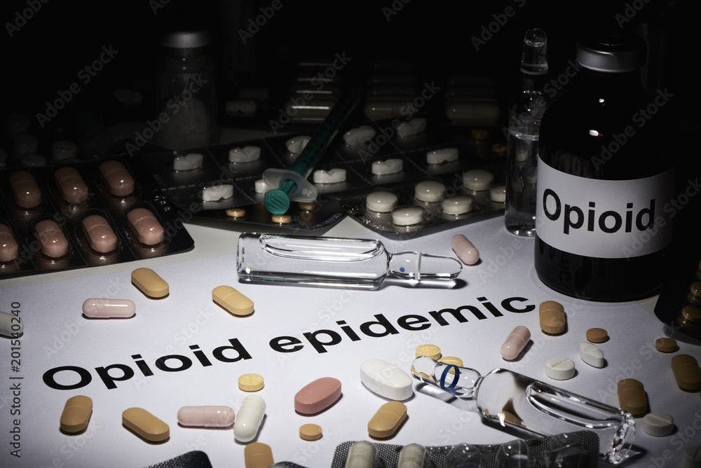 opioid epidemic: © M.Rode-Foto - stock.adobe.com