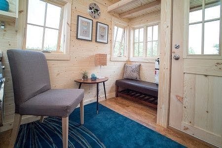 Tiny House, lifestyle, travel, doctors