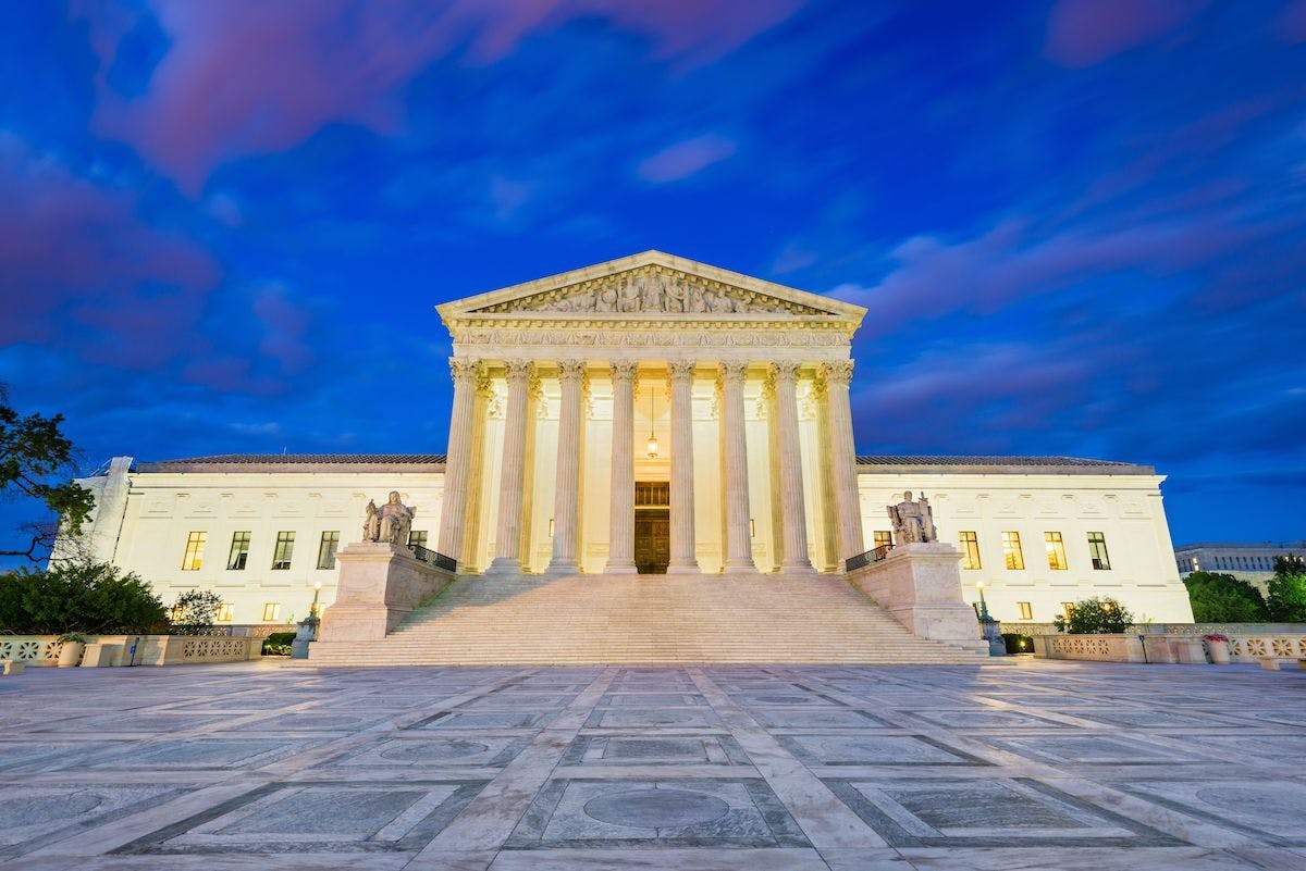 U.S. Supreme Court overturns Roe v Wade abortion ruling