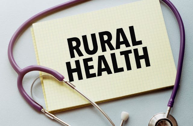 rural health sign: © Andrey - stock.adobe.com