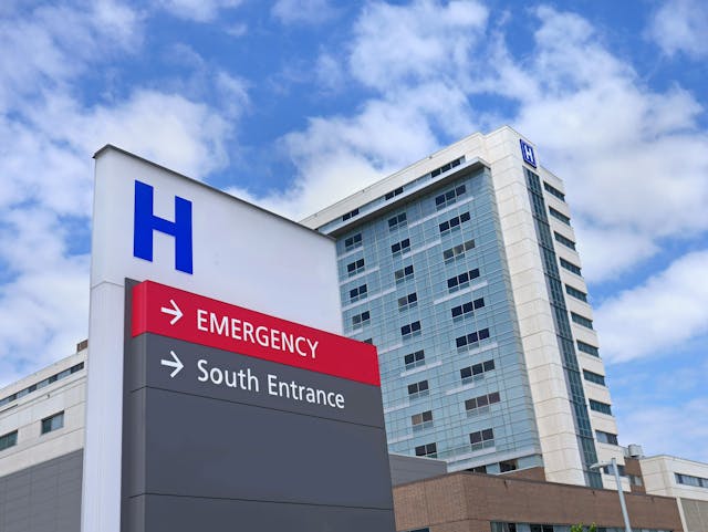 Challenges loom for hospitals: ©Spiroviewinc - stock.adobe.com