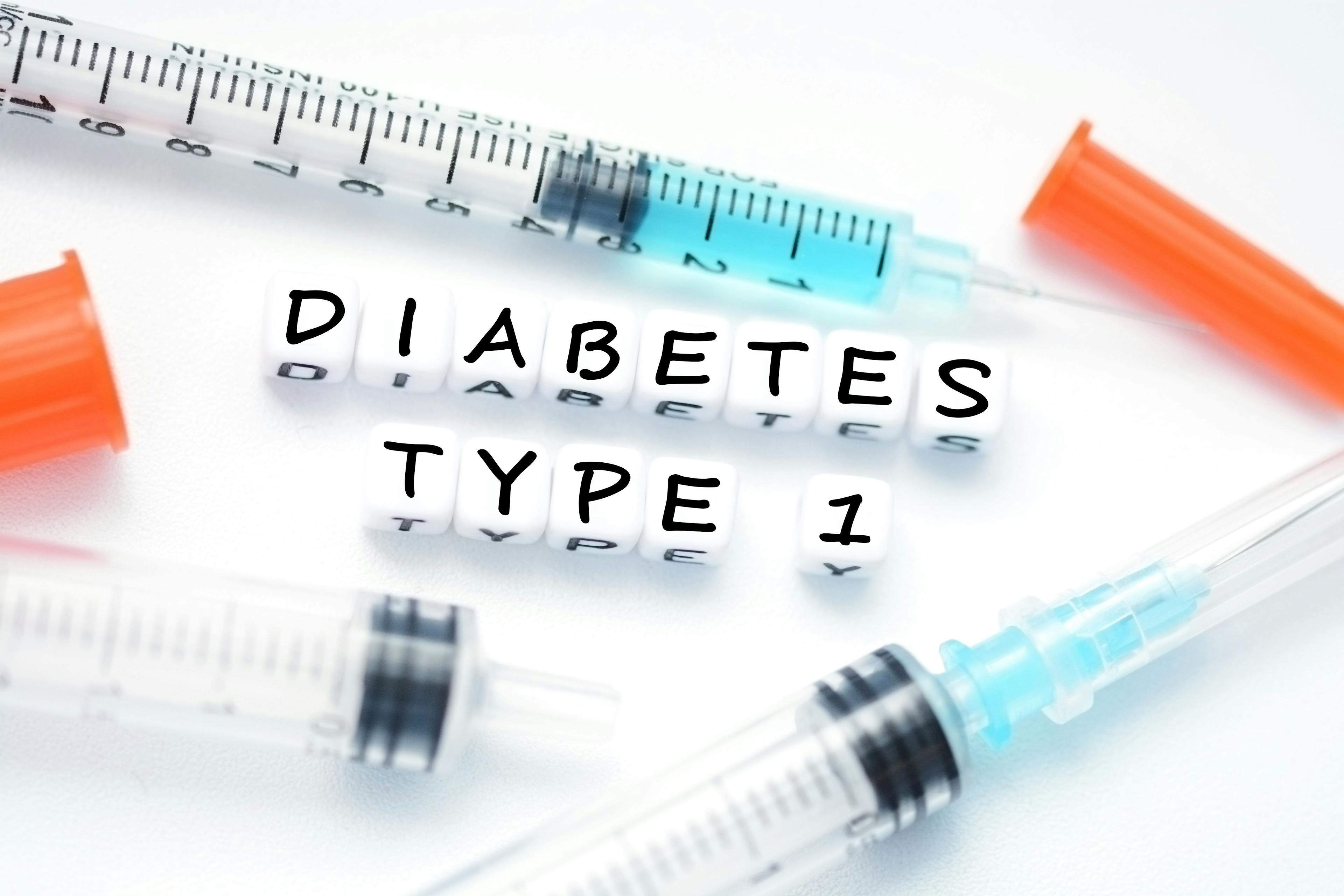 syringes with Type 1 diabetes text ©adrian_ilie825-stock.adobe.com